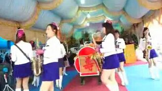 Весёлые тайваньские похороны - смотреть видео (4:29)