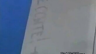 Пожелание пассажирам на крыле самолёта - смотреть видео (0:34)