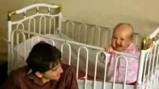 Музыкальный папа и танцевальная дочка - смотреть видео (1:26)