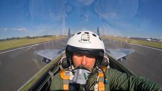 Высший пилотаж на МиГ-29 - смотреть видео (13:59)