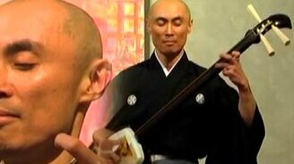 Игра на сямисэн - смотреть видео (7:03)