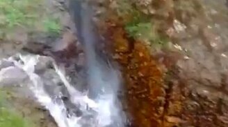 Водопад снизу вверх - смотреть видео (0:22)