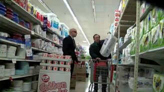 Смущает покупателей - смотреть видео (2:36)