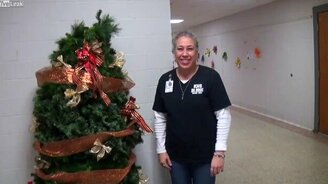 Ёлка-страшилка - смотреть видео (4:27)