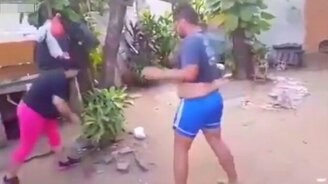 А ну марш дела делать! - смотреть видео (0:21)