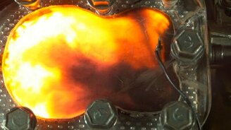 Работа мотора на бензине, спирте, ацетилене - смотреть видео (8:13)