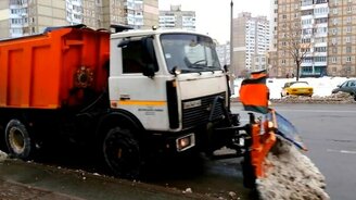 Уборка снега наоборот - смотреть видео (0:26)