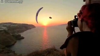 Трюки на параплане - смотреть видео (4:05)