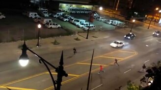 Перестрелка фейерверками - смотреть видео (1:23)