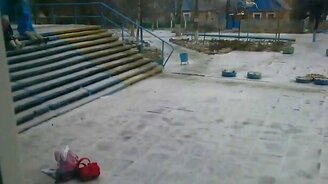 Когда у детей нет горки - смотреть видео (1:16)