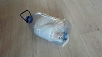 Пластиковый домик для кота - смотреть видео (2:19)