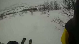 Внезапная расщелина на пути - смотреть видео (0:44)