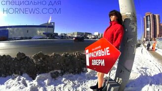 Суровая челябинская реклама дверей - смотреть видео (0:20)