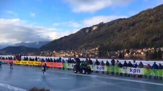 Досадное падение прямо у финиша - смотреть видео (0:45)