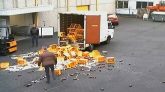 Правильная выгрузка пива - смотреть видео (0:47)