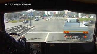 Опасно быть шофёром МАЗа - смотреть видео (1:22)