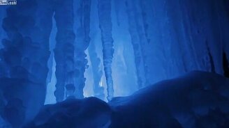 Ледяные замки, созданные сами собой - смотреть видео (2:31)