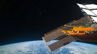 Вид на Землю с МКС - смотреть видео (3:20)