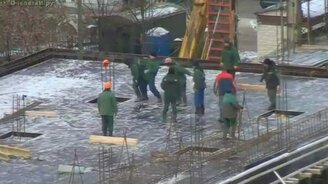 Футбол на стройке - смотреть видео (3:52)