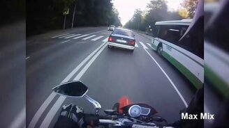 Машины скидывают балласт - смотреть видео (5:06)