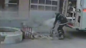 Случай с пожарником - смотреть видео (0:05)