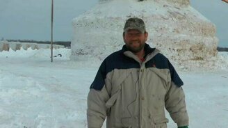 Огромнейший снеговик - смотреть видео (1:17)