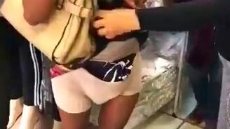 Удобные трусы для воровства - смотреть видео (0:51)