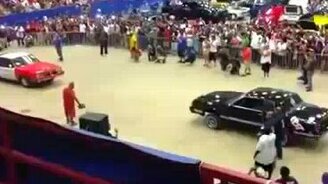 Поединок прыгающих авто - смотреть видео (6:23)