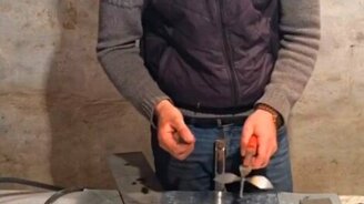 Делаем розу из металла - смотреть видео (16:30)