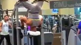 Йог в тренажёрке - смотреть видео (0:28)