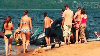 Спасение Лексуса из озера - смотреть видео (3:55)