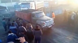 Дайте и мне уголька! - смотреть видео (3:40)