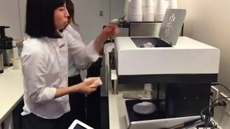 Портрет на кофемашине - смотреть видео (1:34)