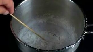 Делаем горячий лёд - смотреть видео (1:28)