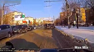 Неудачники среди водителей - смотреть видео (5:15)