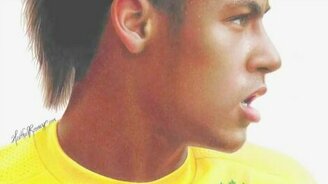 Реалистично нарисовала портрет - смотреть видео (4:18)