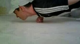 Мировой рекорд по толканию земли - смотреть видео (0:37)