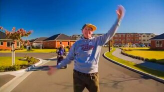 Позитив от пенсионеров - смотреть видео (4:05)