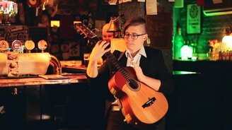 Песня Майкла Джексона в стиле фингерстайл - смотреть видео (3:53)