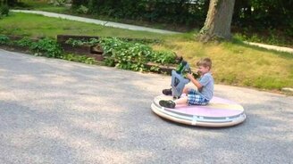 Самоделка на воздушной подушке - смотреть видео (0:45)