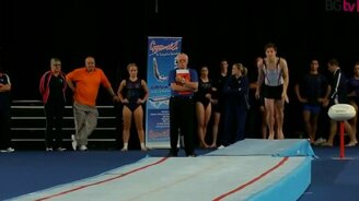 Виртуозный акробат - смотреть видео (0:13)