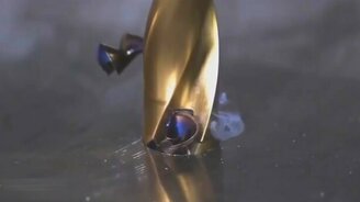 Увлекательная обработка металла - смотреть видео (3:44)