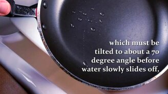 Металл, который отталкивает воду - смотреть видео (1:41)