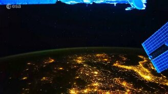 Ночная Земля - смотреть видео (0:44)