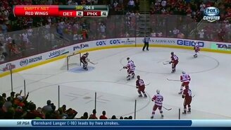 Уникальный гол вратаря - смотреть видео (1:16)