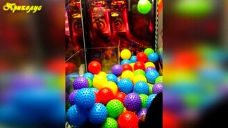 Сборка забавных ситуаций и мгновений - смотреть видео (6:31)