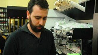 Как приготовить красивый кофе - смотреть видео (2:39)