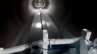 Головокружительное видео из тоннеля - смотреть видео (0:33)