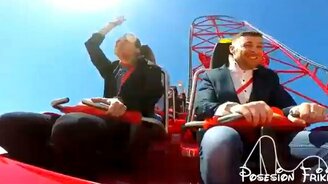 Сбил голубя на аттракционе - смотреть видео (1:10)