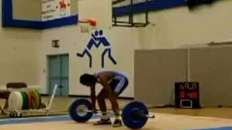 Несоразмерность штанги и силача - смотреть видео (0:39)